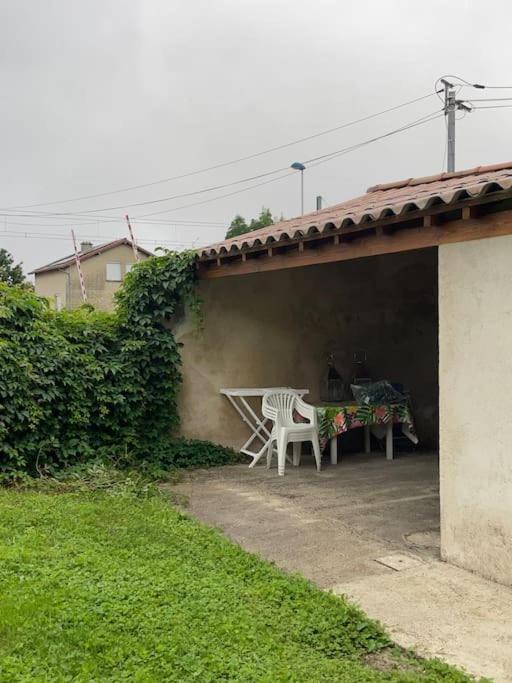 Holiday home Maisonnette Secteur Monastere De Brou Proche Centre
